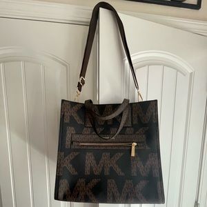 Michael kors kenly large